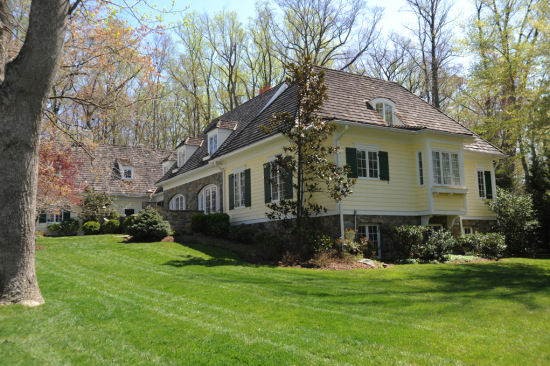 Custom home from John L. duFief, Inc